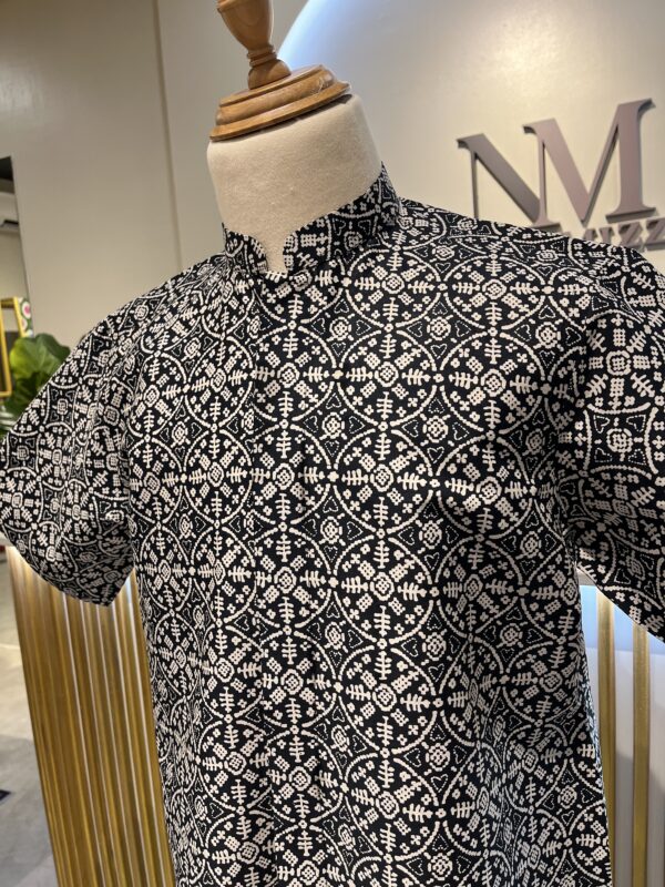 Men's Batik Shirt - Image 2