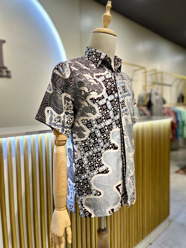 Men's Batik Shirt - Image 2