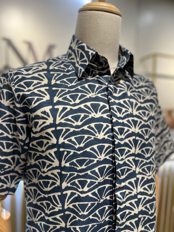 Men's Batik Shirt - Image 2