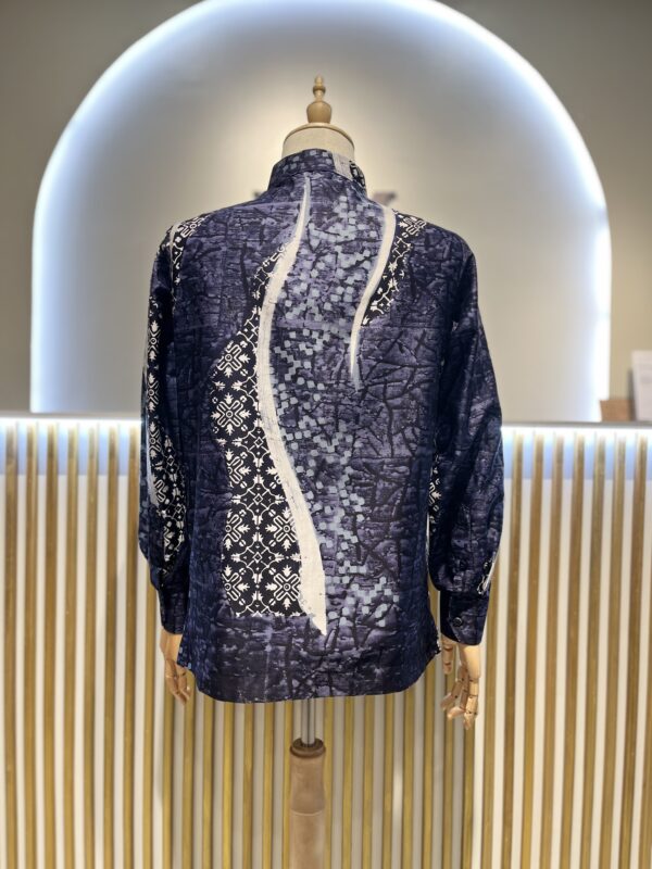 Men's Batik Shirt - Image 2