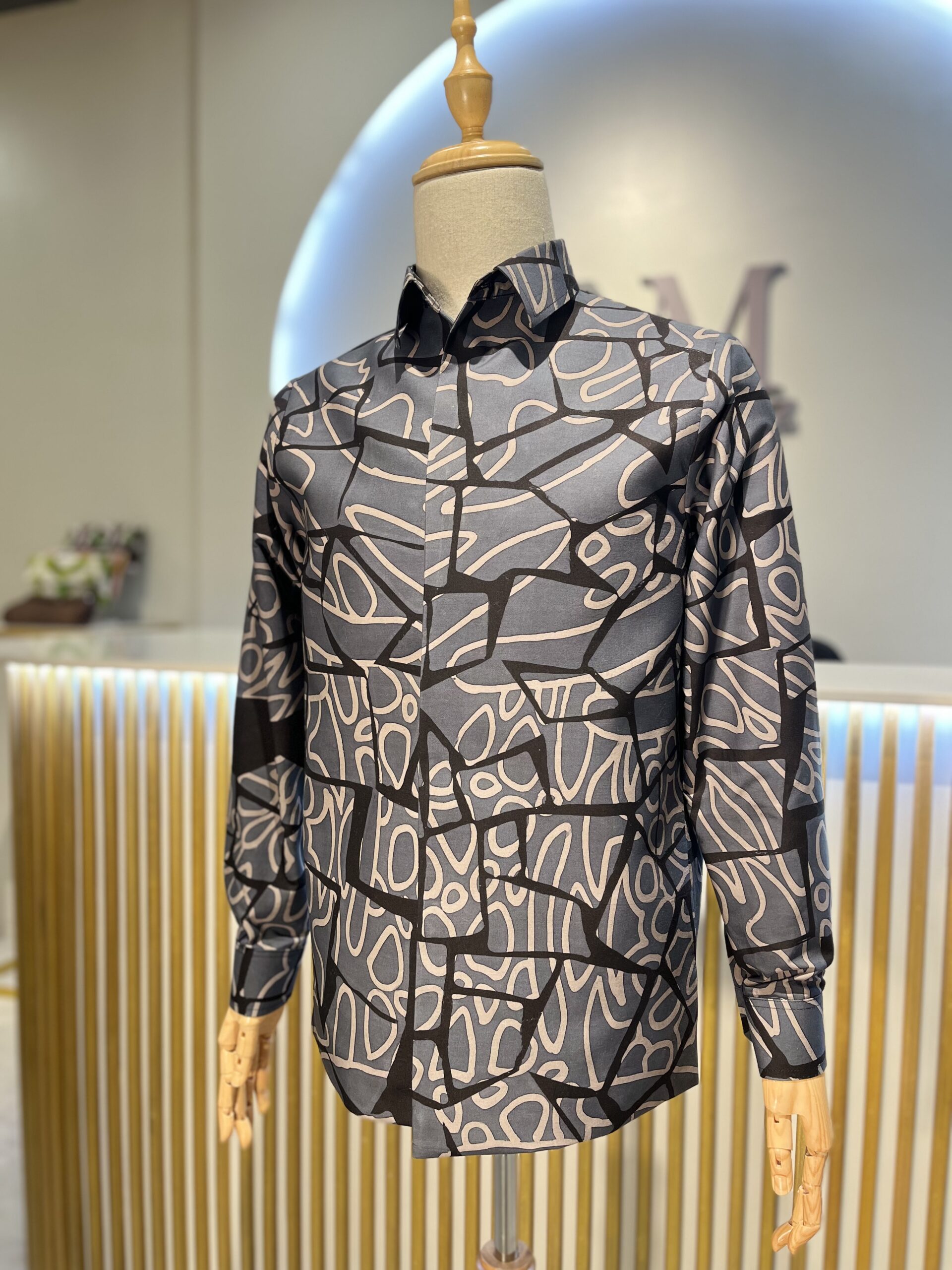 Men's Batik Shirt - Image 2