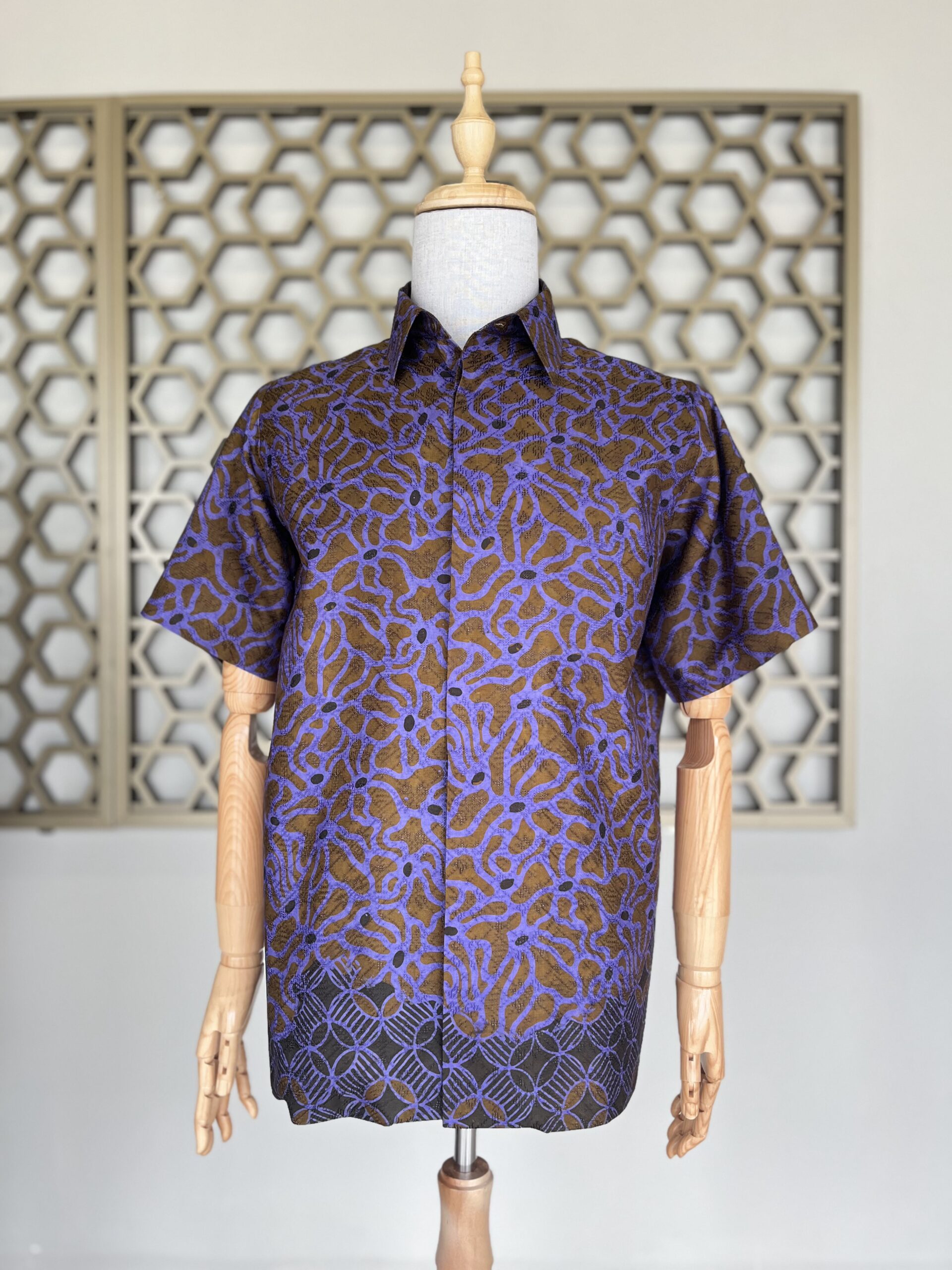 Men's Batik Shirt - Image 3